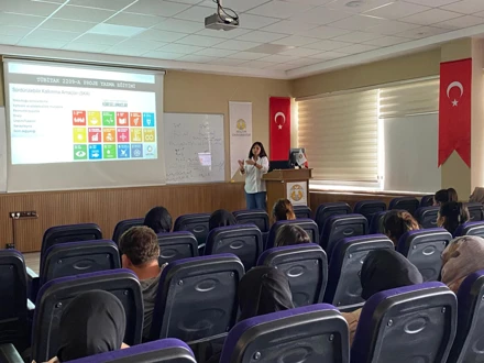 Dr. Öğr. Ü. Gizem YILDIZ tarafından düzenlenen ‘TÜBİTAK 2209-A Üniversite Öğrencileri Araştırma Projeleri Destekleme Programı Eğitimi